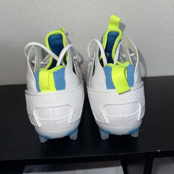 Nike Huarache 9 Elite Mid LAX SE Men Size 12.5 #FV6149-100 White Vivid Blue Volt